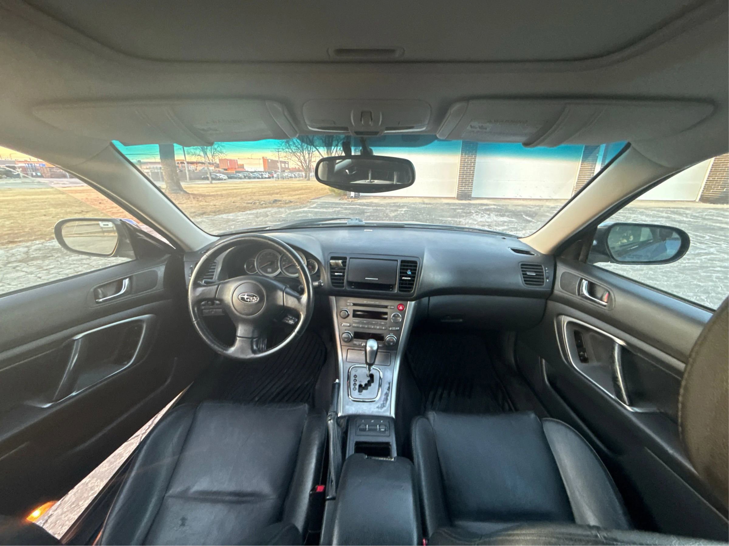 Used 2005 Subaru Outback 2.5i Limited image 23