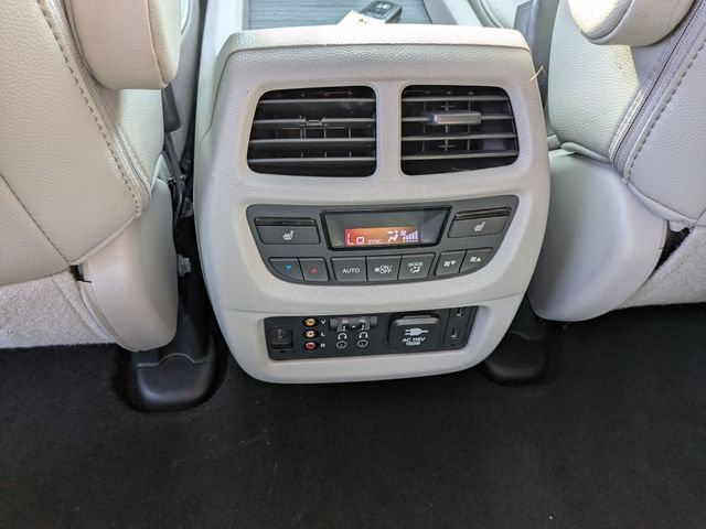 Used 2016 Honda Pilot Elite image 25