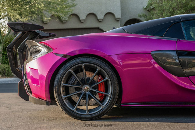 Used 2018 McLaren 570S Spider RWD image 44