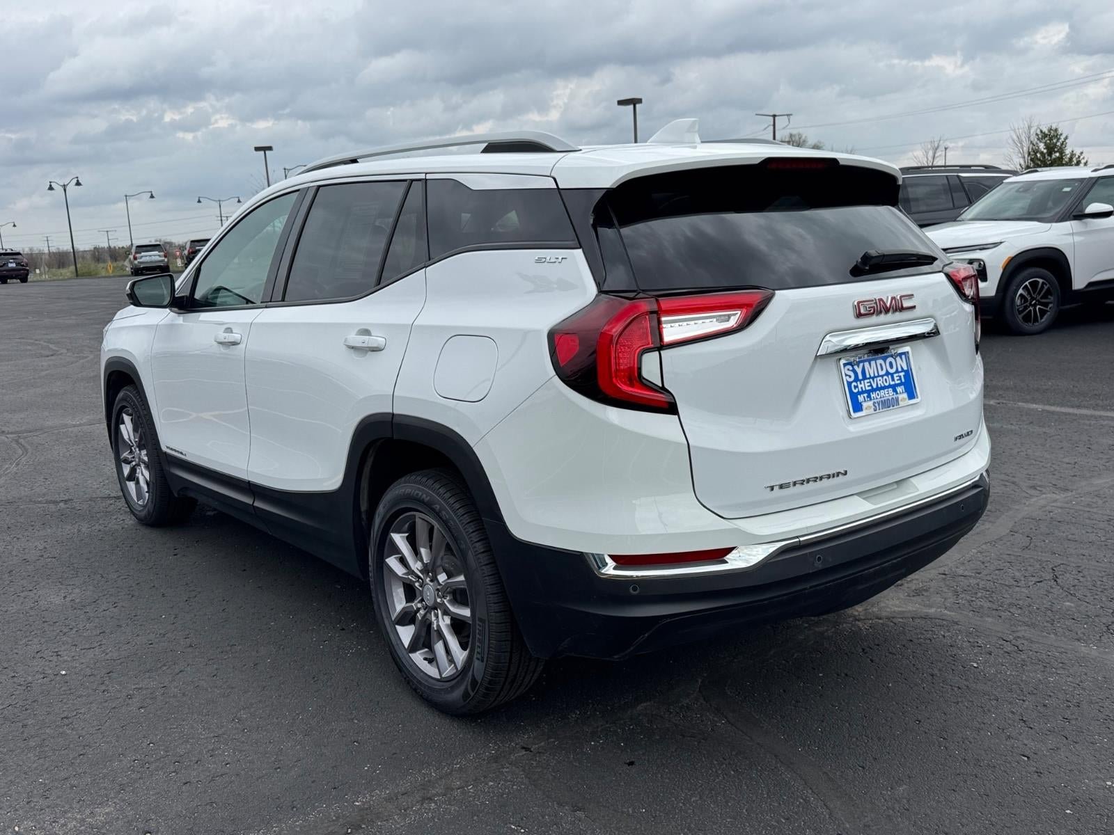 Certified 2023 GMC Terrain SLT w/ LPO, Floor Liner Package image 3