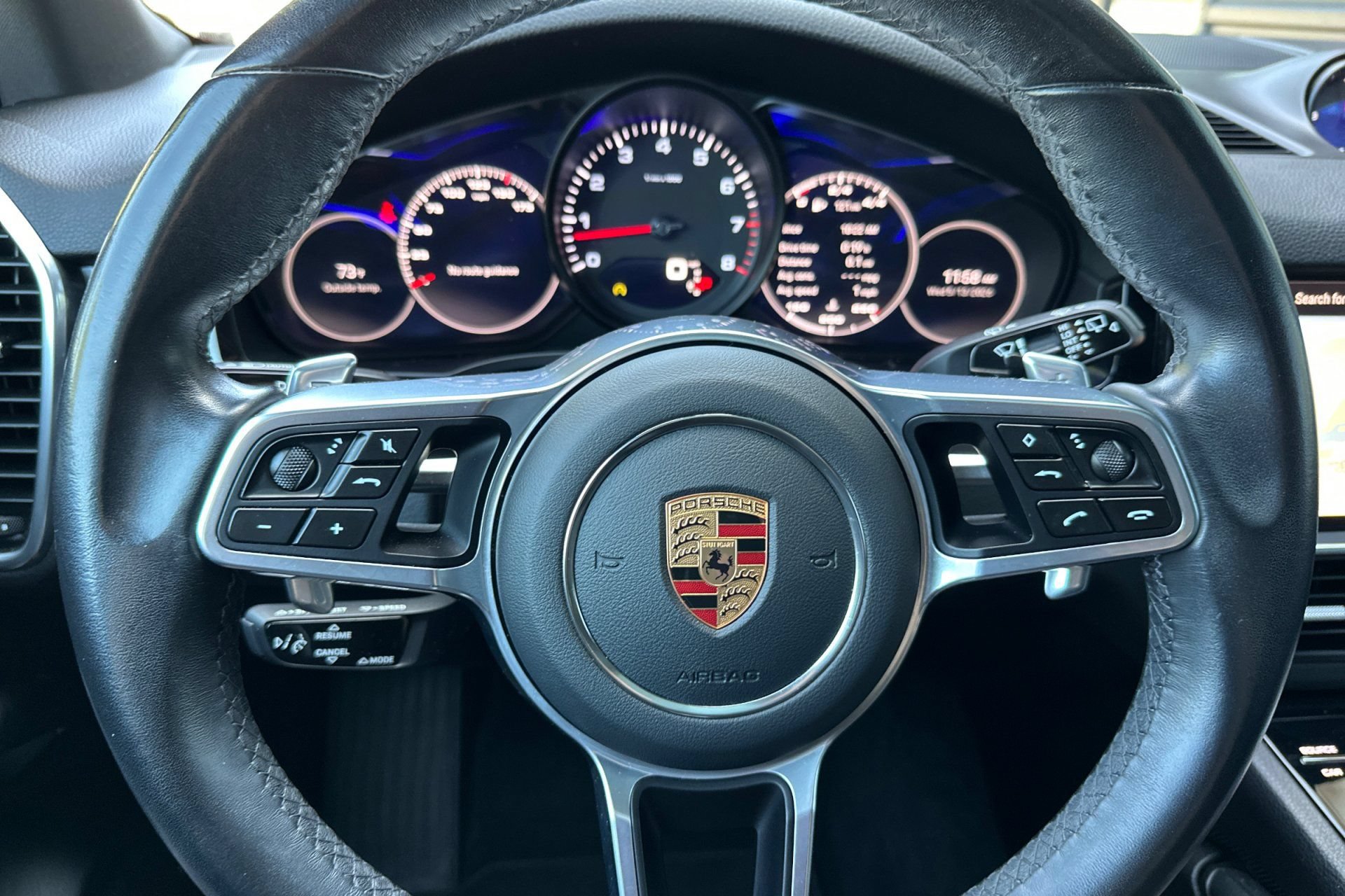Certified 2023 Porsche Cayenne AWD/4WD image 29