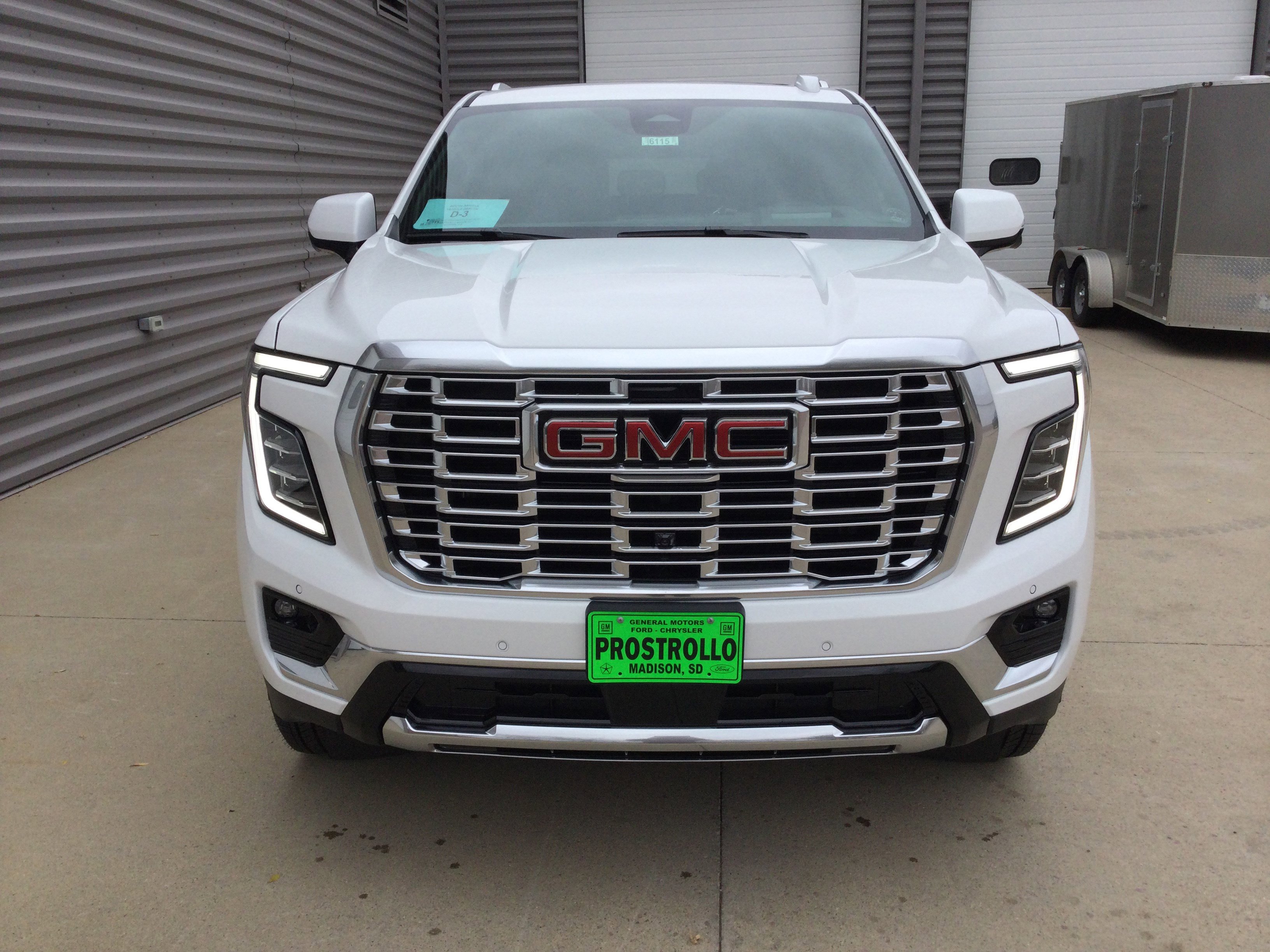 New 2026 GMC Yukon XL Denali w/ Denali Reserve Package image 3