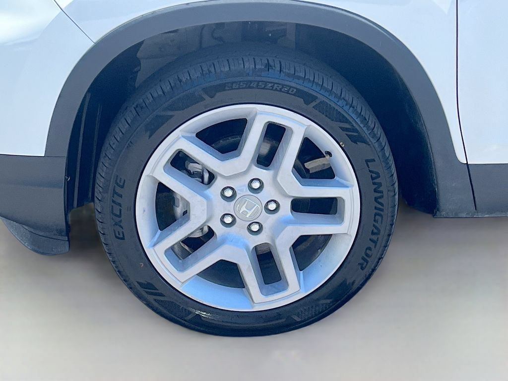 Used 2025 Honda Passport EX-L image 31