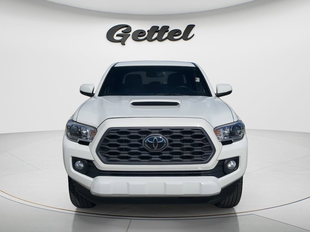Certified 2022 Toyota Tacoma TRD Sport w/ Technology Package image 8