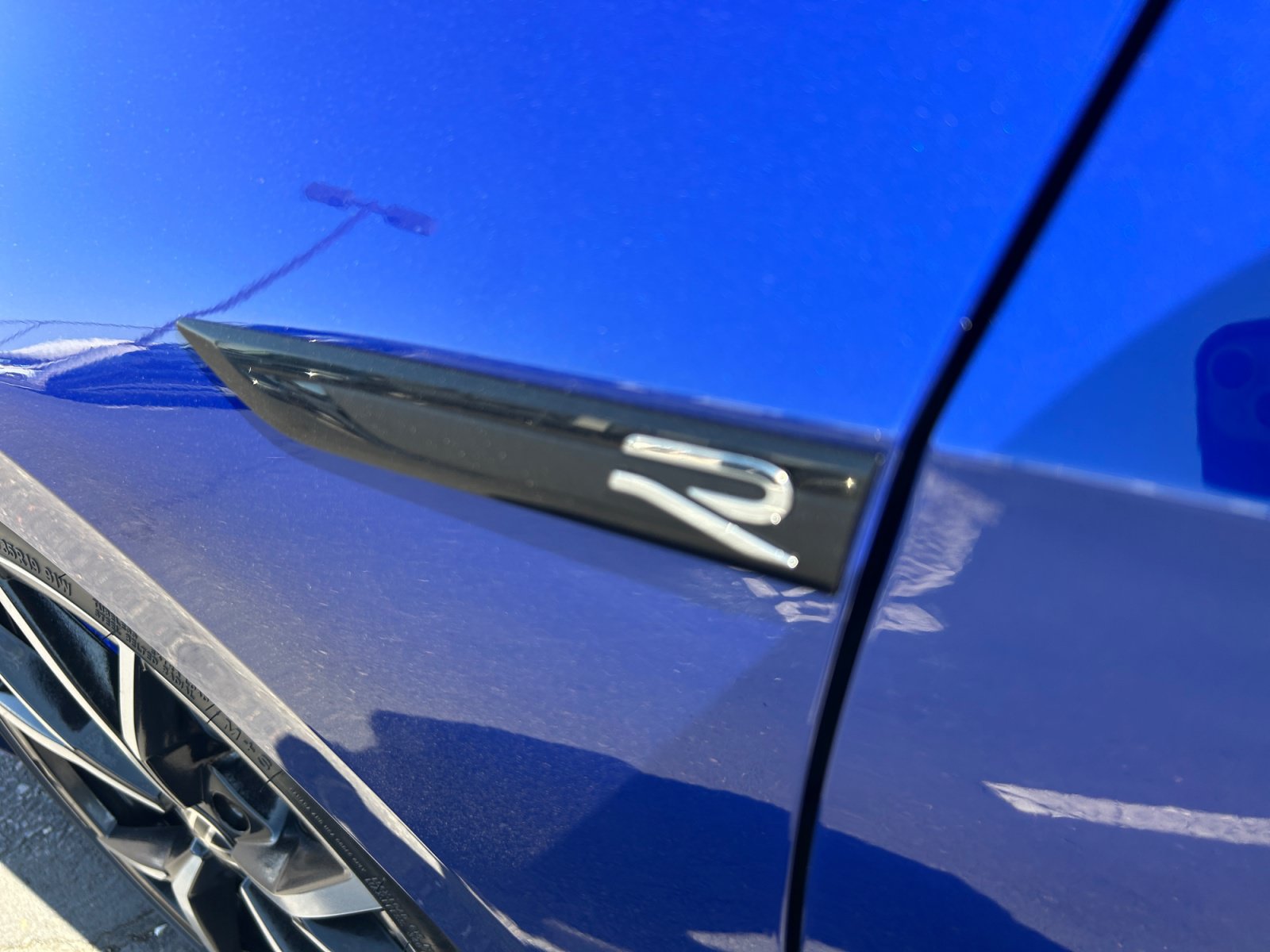 Used 2023 Volkswagen Golf R AWD/4WD image 22