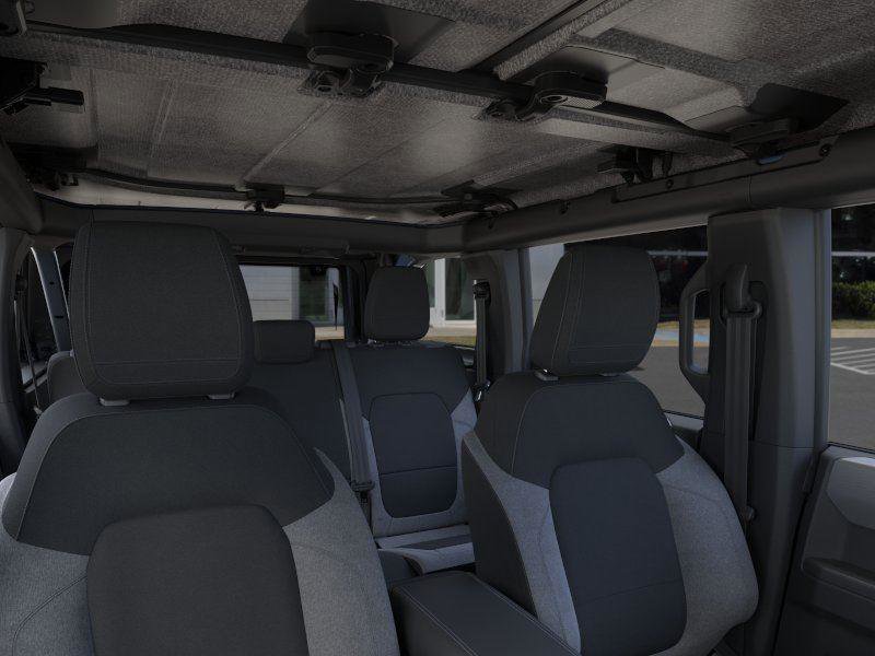 New 2025 Ford Bronco 4-Door AWD/4WD image 12