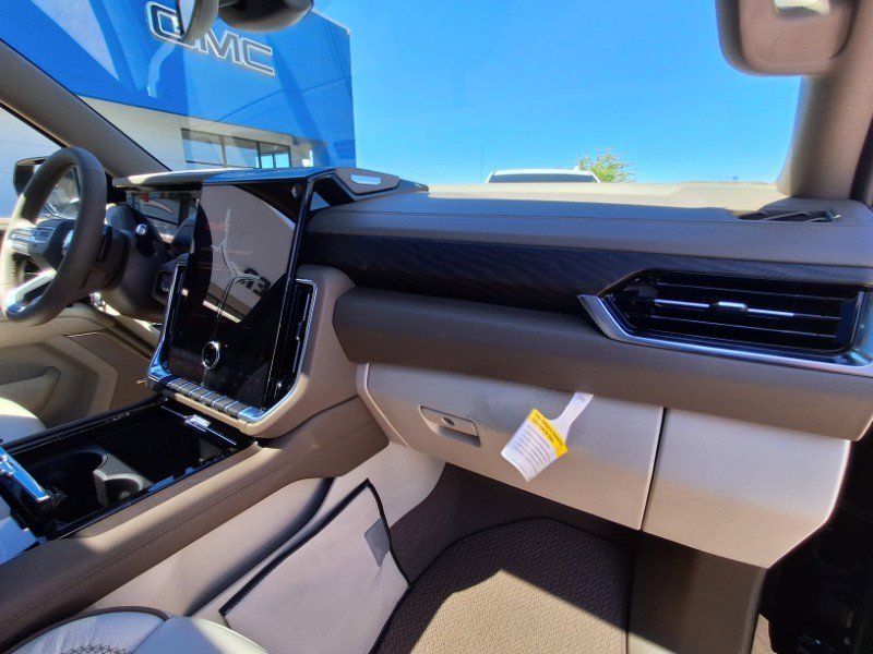 New 2026 GMC Yukon Denali image 15