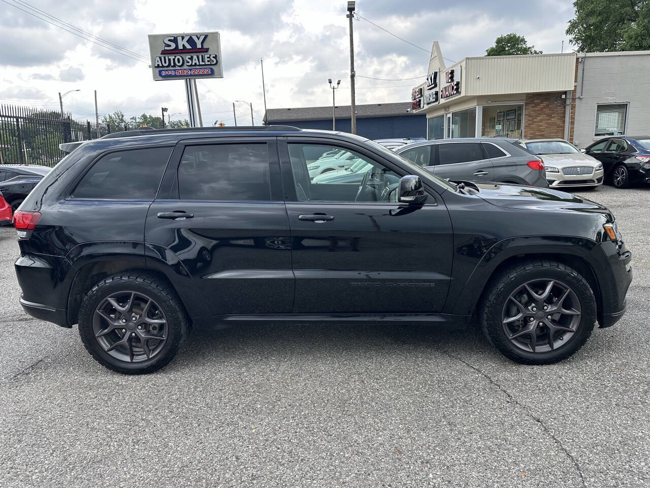 Used 2020 Jeep Grand Cherokee Limited X image 8