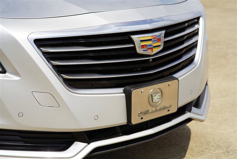 Used 2016 Cadillac CT6 Luxury w/ Active Chassis Package AWD/4WD image 19
