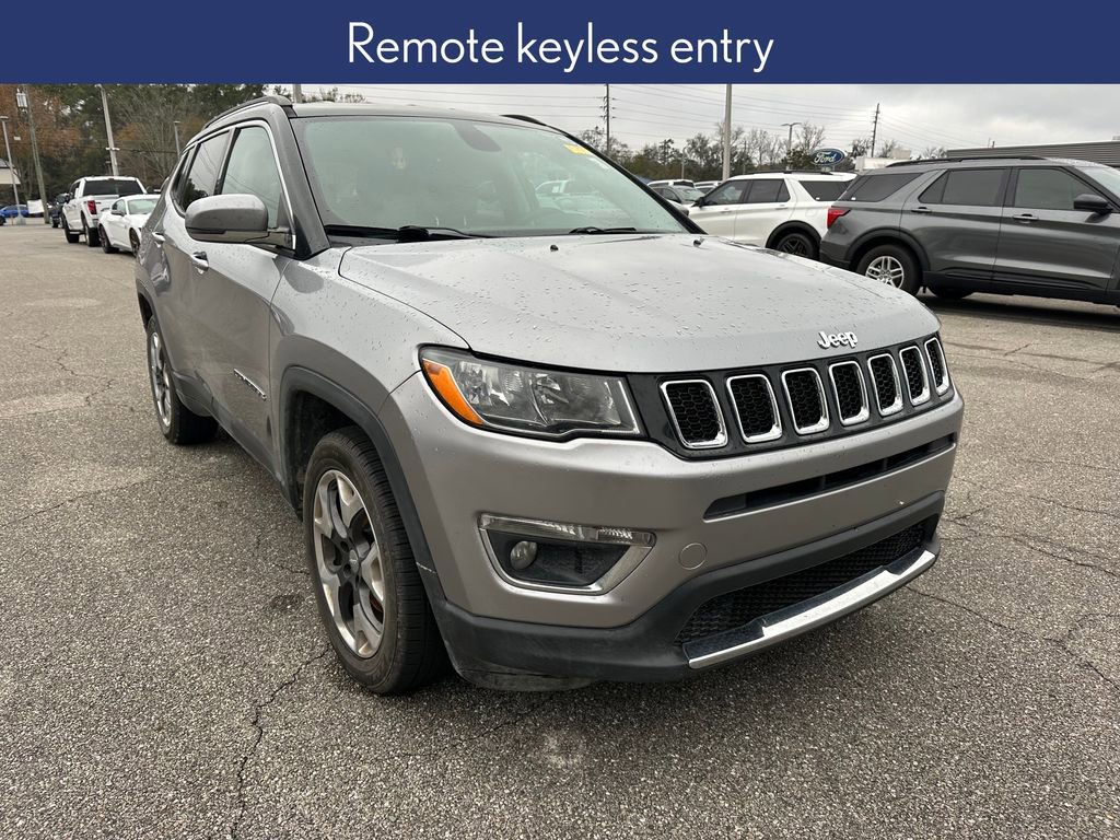 Used 2017 Jeep Compass Limited image 10