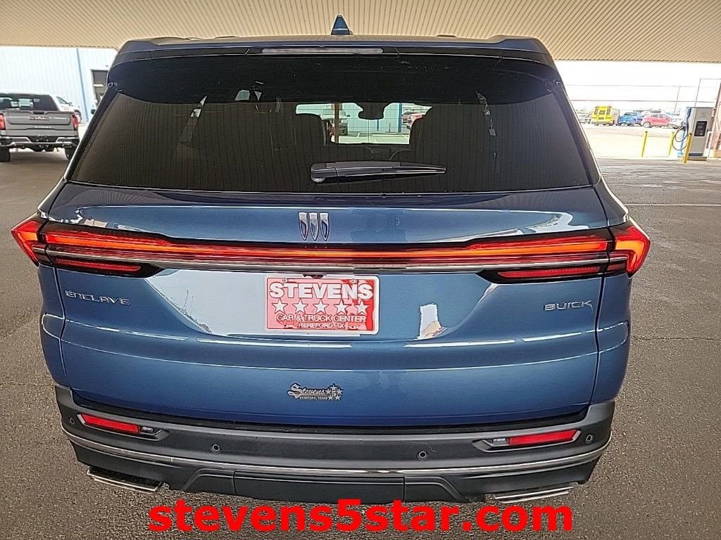 Used 2026 Buick Enclave Preferred image 9