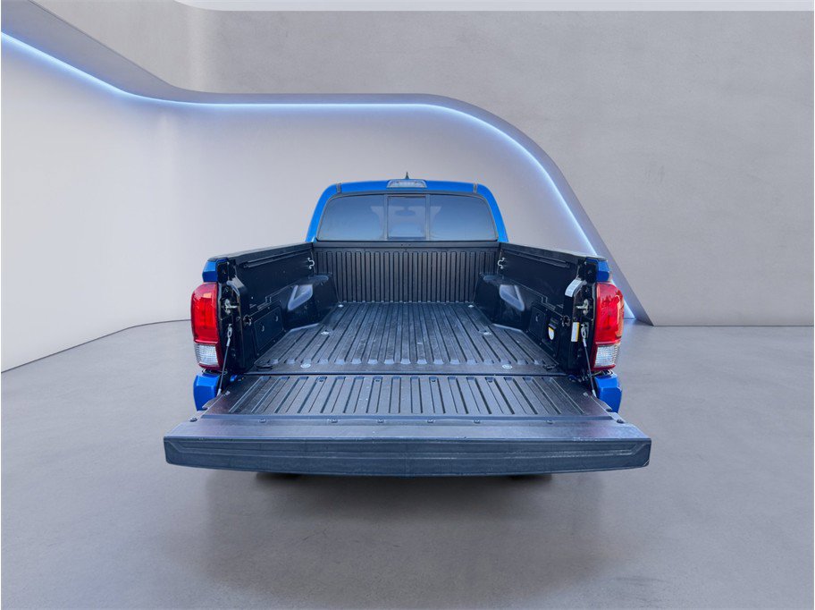 Used 2016 Toyota Tacoma TRD Sport w/ Towing Package RWD image 26