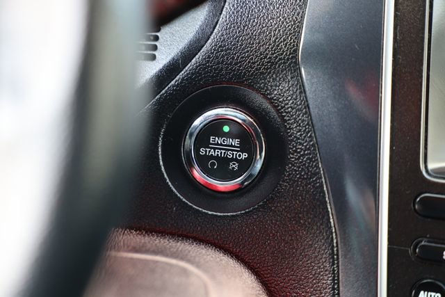 Used 2019 Ford Explorer Limited w/ Class III Trailer Tow Package image 25