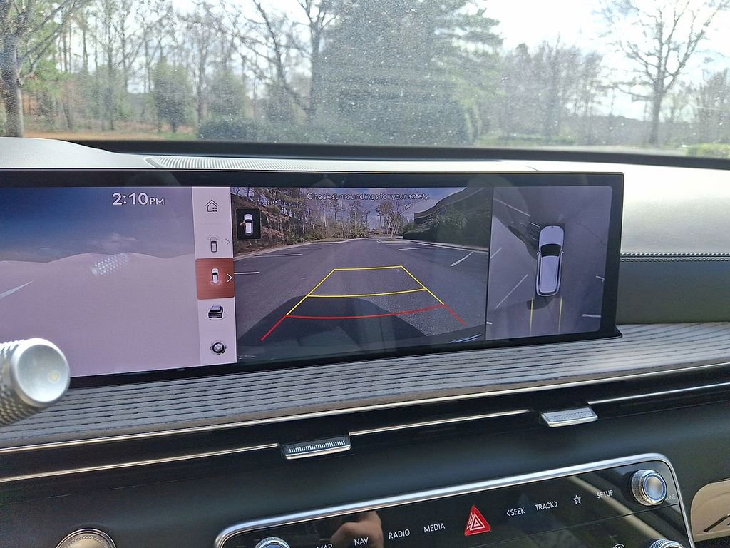 Used 2025 Genesis GV80 3.5T Advanced image 15