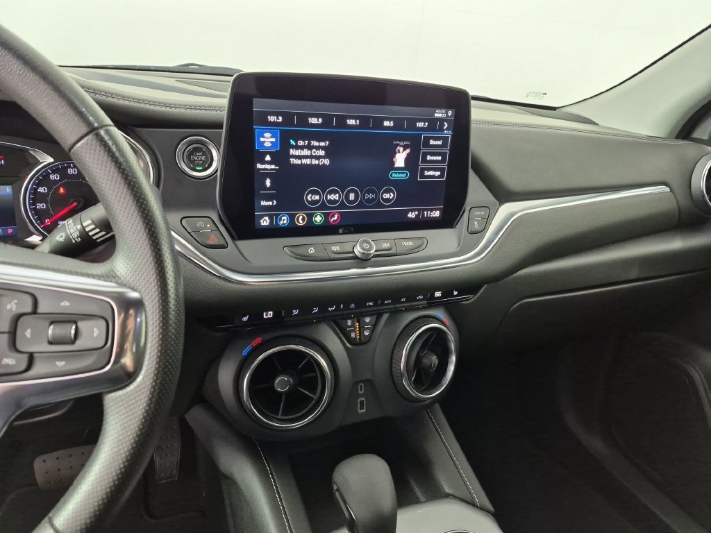 Used 2025 Chevrolet Blazer LT AWD/4WD image 22