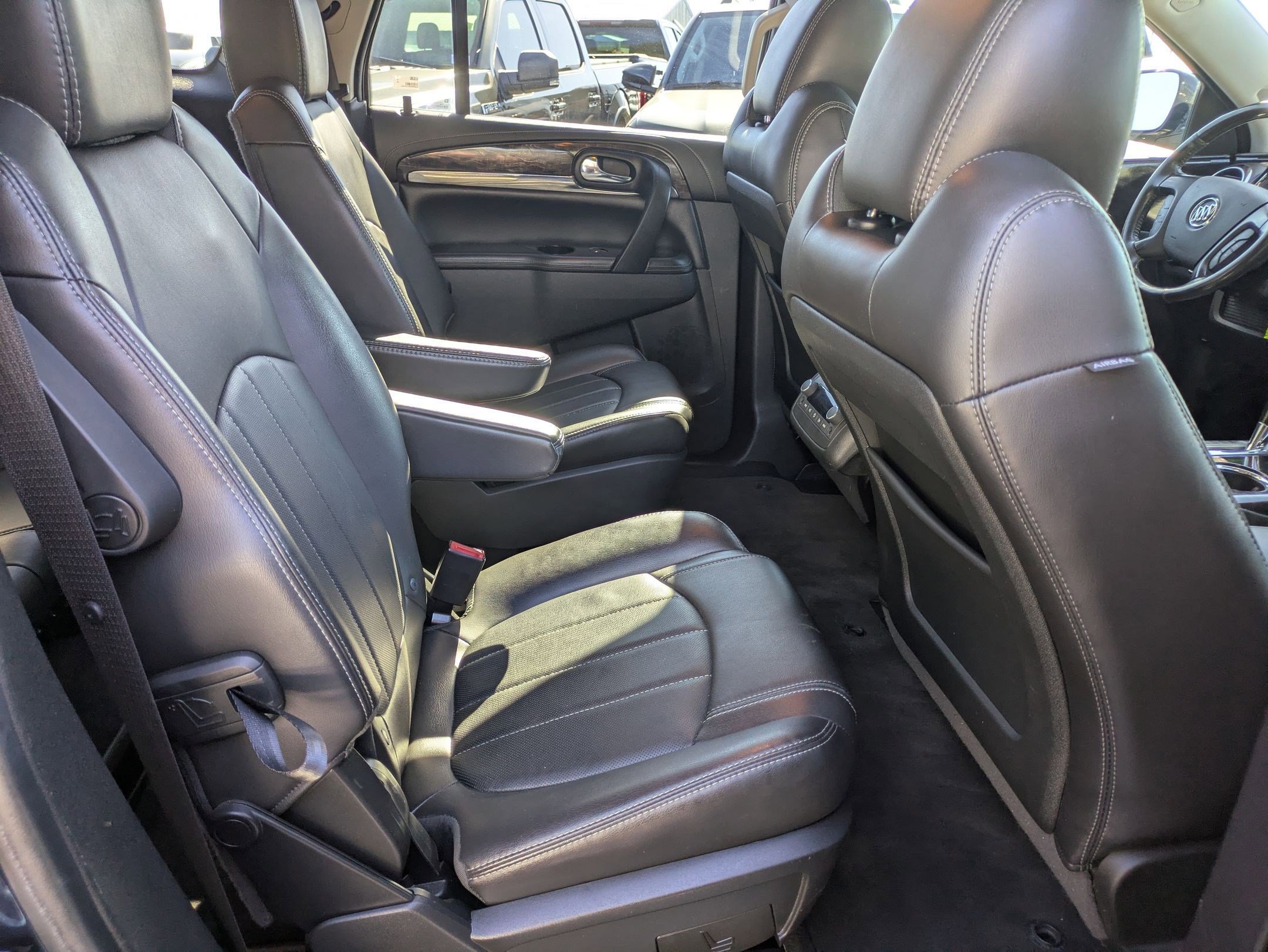 Used 2017 Buick Enclave Leather image 24
