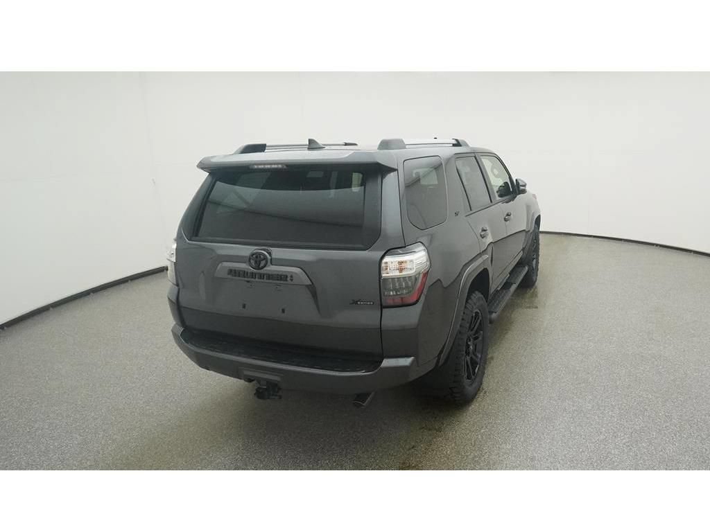 New 2023 Toyota 4Runner SR5 Premium w/ Moonroof Package AWD/4WD image 8