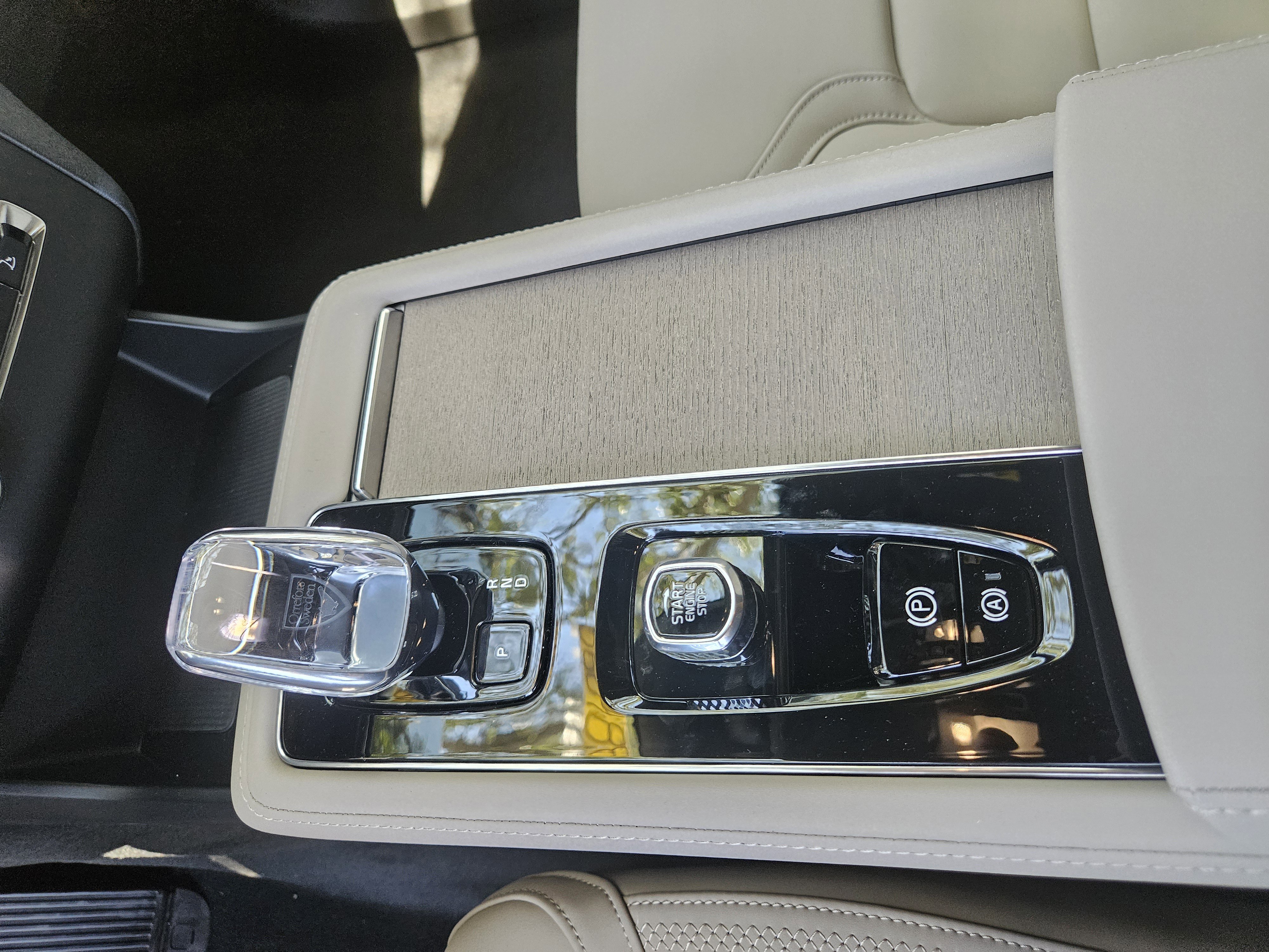New 2026 Volvo XC90 B6 Plus w/ Protection Package image 31