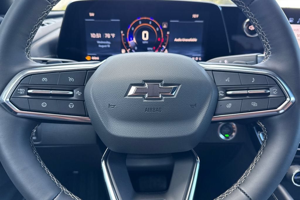 New 2027 Chevrolet Traverse Z71 w/ Enhanced Driving Package AWD/4WD image 25