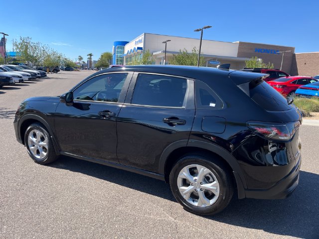 Certified 2024 Honda HR-V LX image 18