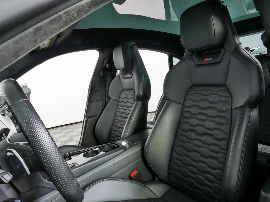 Used 2023 Audi RS e-tron GT w/ Ceramic Brake Package AWD/4WD image 5