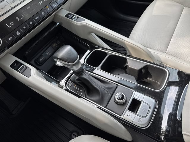 Used 2022 Kia Telluride S FWD image 30