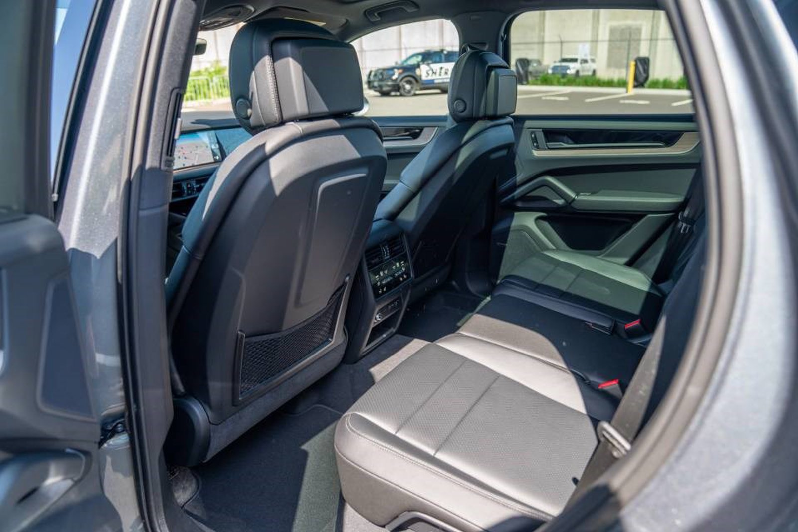 New 2026 Porsche Cayenne AWD/4WD image 21