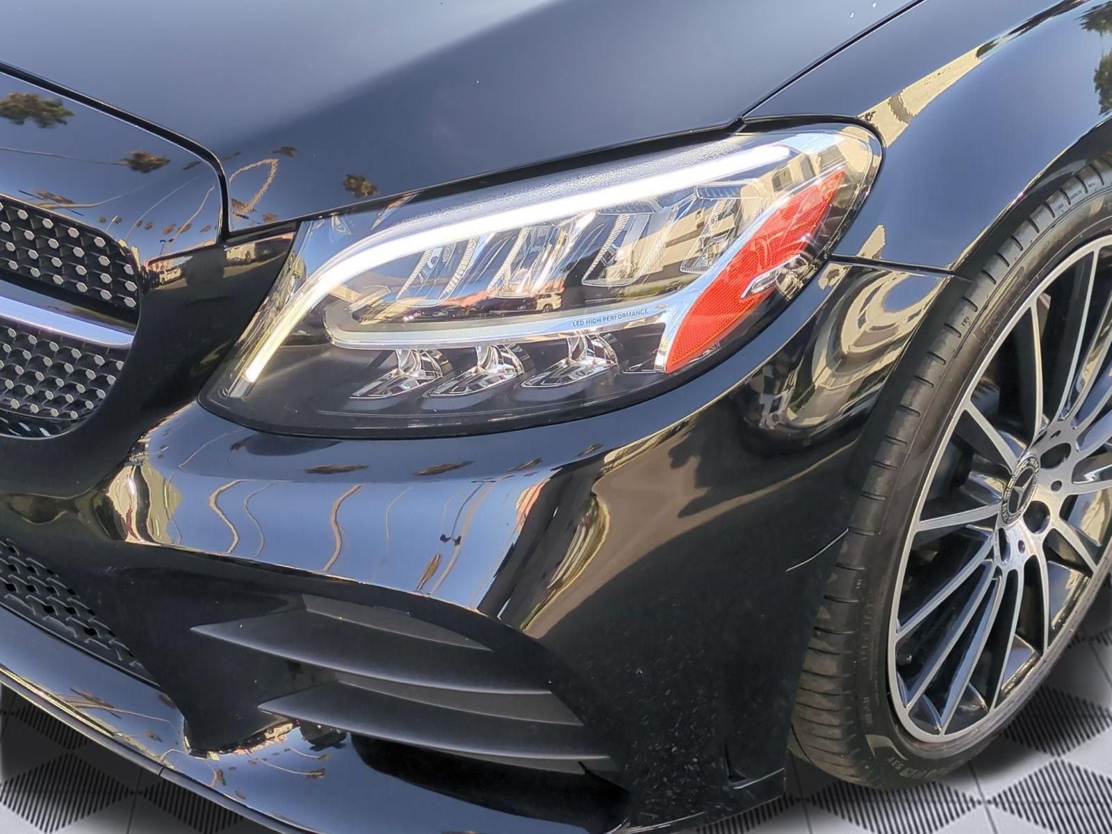 Used 2019 Mercedes-Benz C 300 Sedan image 10