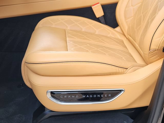 Certified 2025 Jeep Grand Wagoneer Series III AWD/4WD image 25