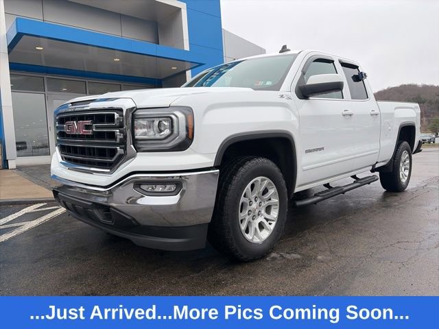 Used 2019 GMC Sierra 1500 SLE w/ SLE Value Package image 1