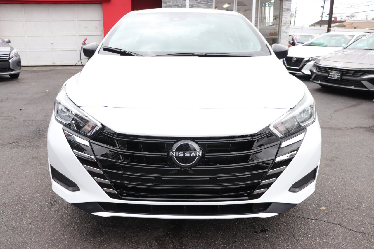 Used 2024 Nissan Versa S w/ Trunk Package image 8