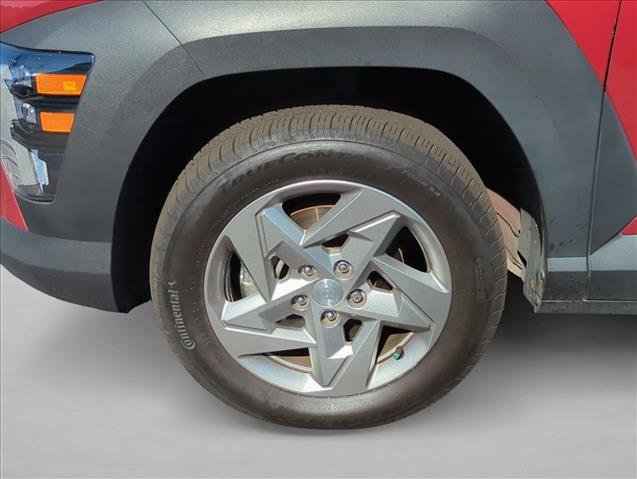 Used 2024 Hyundai Kona SE AWD/4WD image 29
