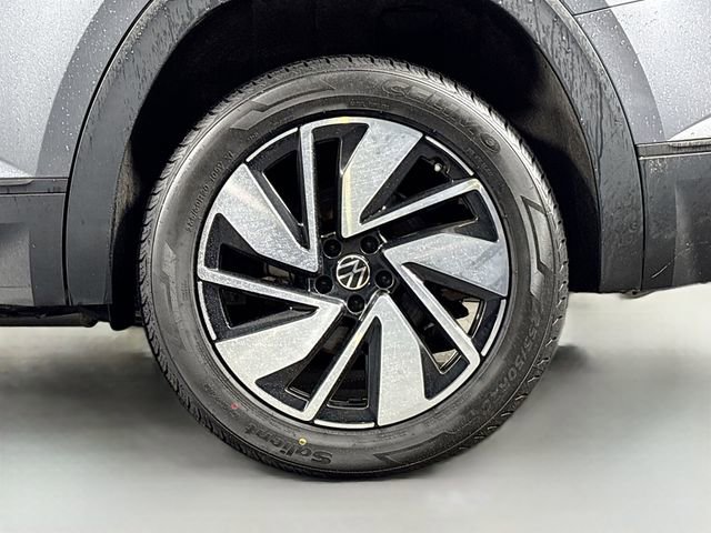 Used 2024 Volkswagen Atlas SE image 32