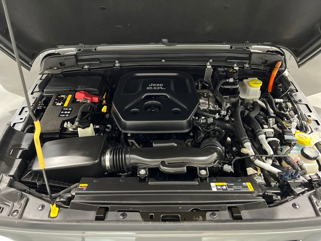 Used 2022 Jeep Wrangler Unlimited Sahara w/ Cold Weather Group image 69