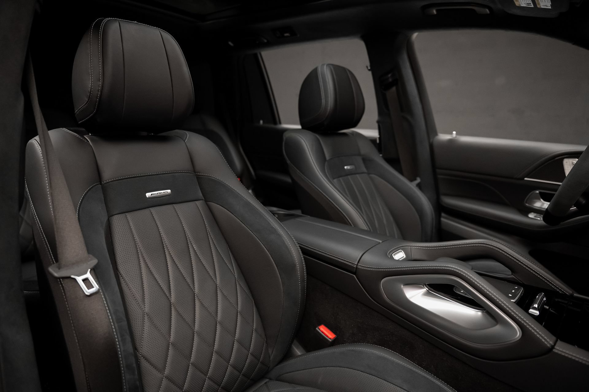 Used 2024 Mercedes-Benz GLS 63 AMG 4MATIC w/ Acoustic Comfort Package image 70