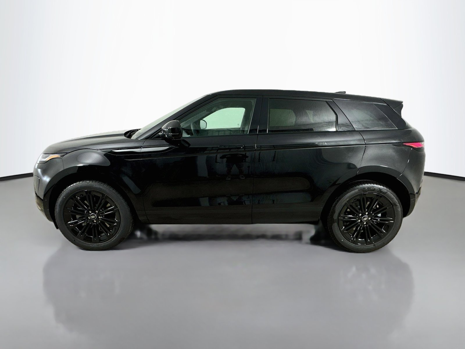 New 2026 Land Rover Range Rover Evoque S AWD/4WD image 8