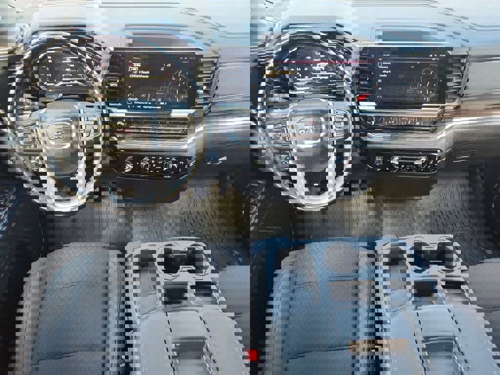 Used 2024 GMC Sierra 1500 Elevation w/ LPO, Elevation Black Package image 10