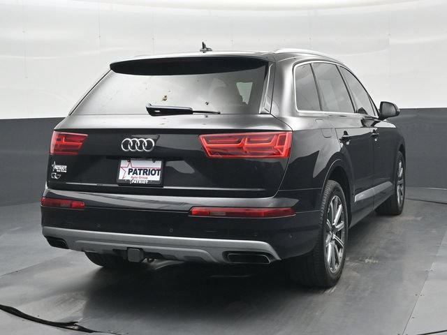 Used 2019 Audi Q7 3.0T Premium Plus w/ Premium Plus Package AWD/4WD image 2