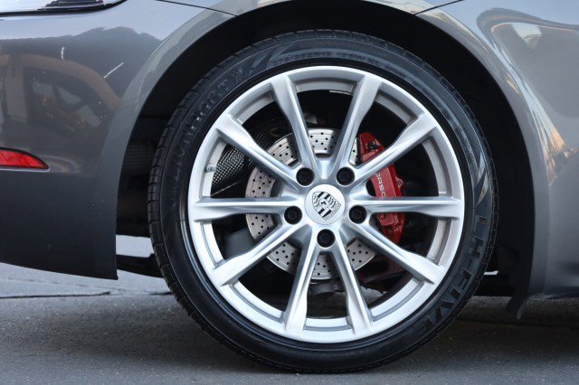 Used 2018 Porsche 718 Cayman RWD image 53