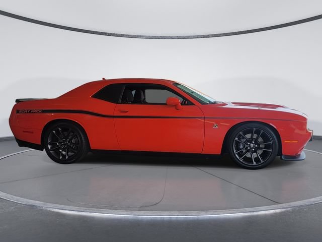 Certified 2022 Dodge Challenger R/T Scat Pack w/ Scat Pack Stripe RWD image 2
