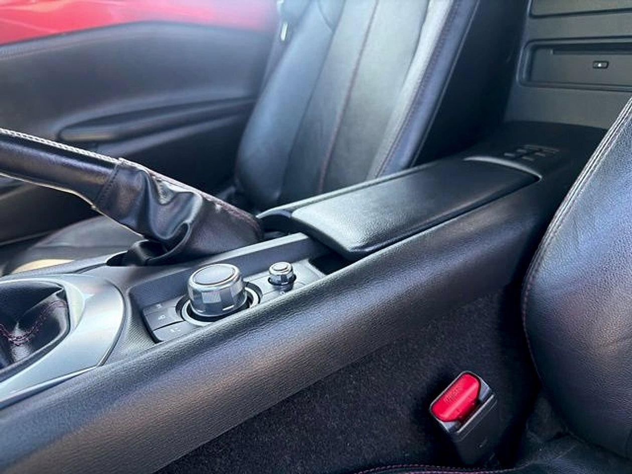 Used 2016 MAZDA MX-5 Miata Grand Touring RWD image 26