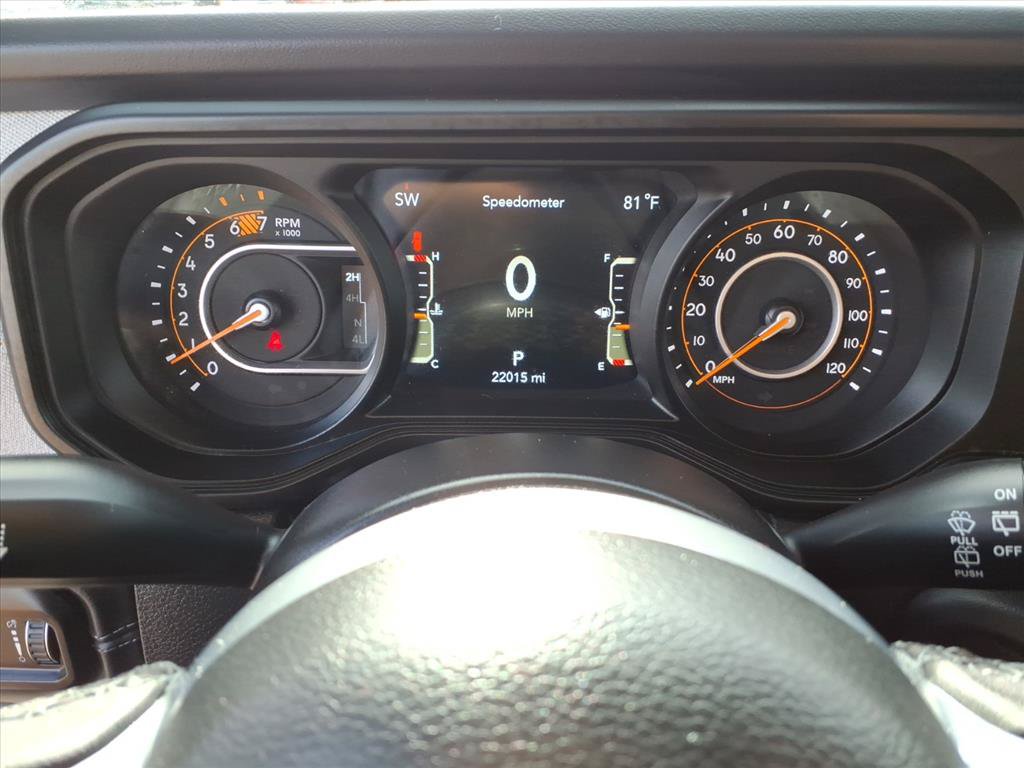 Used 2026 Jeep Wrangler Unlimited Sahara AWD/4WD image 26