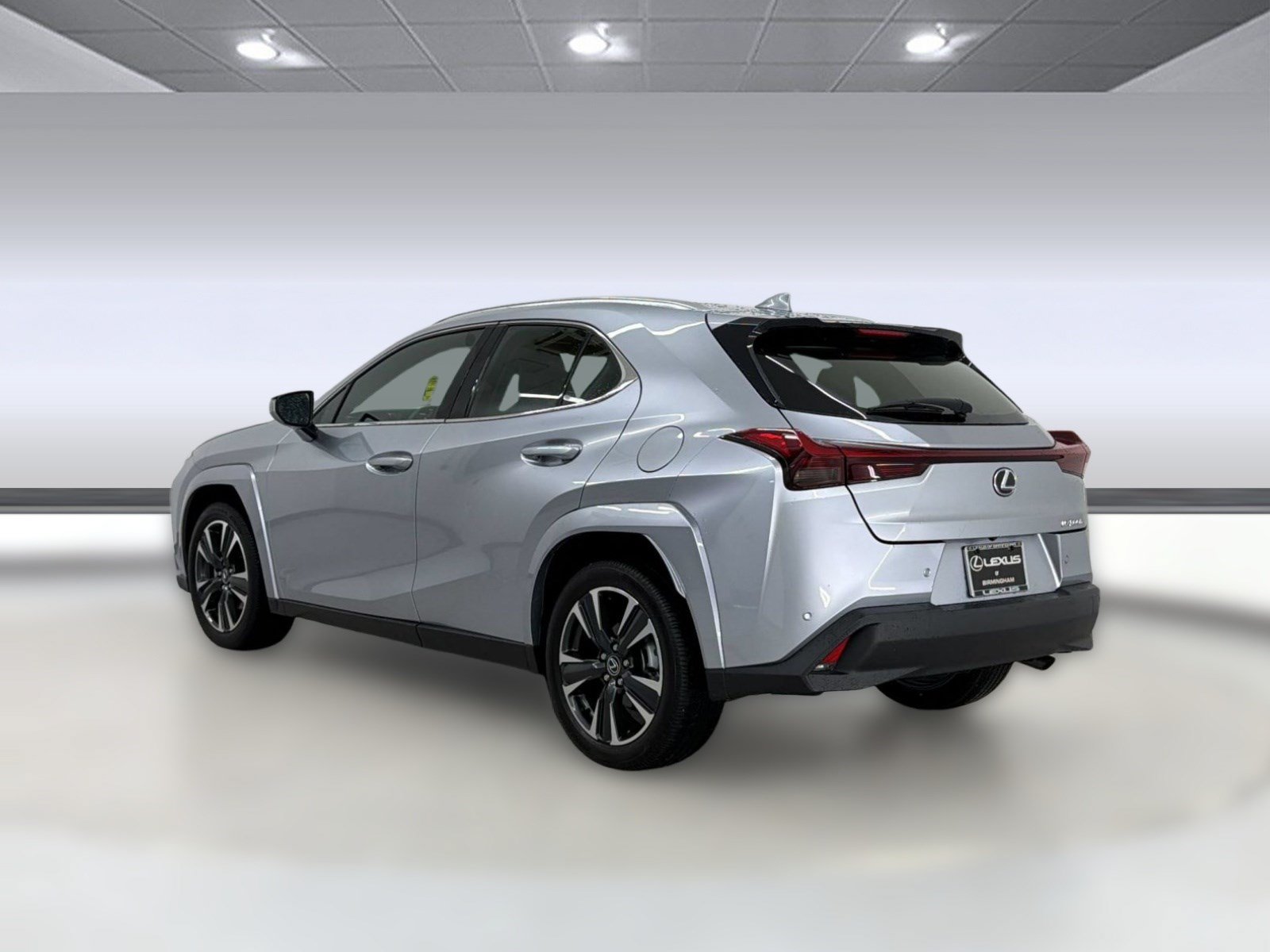 Used 2025 Lexus UX 300h FWD image 3