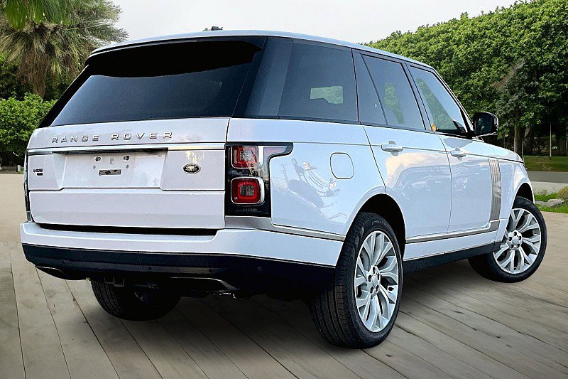 Used 2021 Land Rover Range Rover Westminster Edition image 2