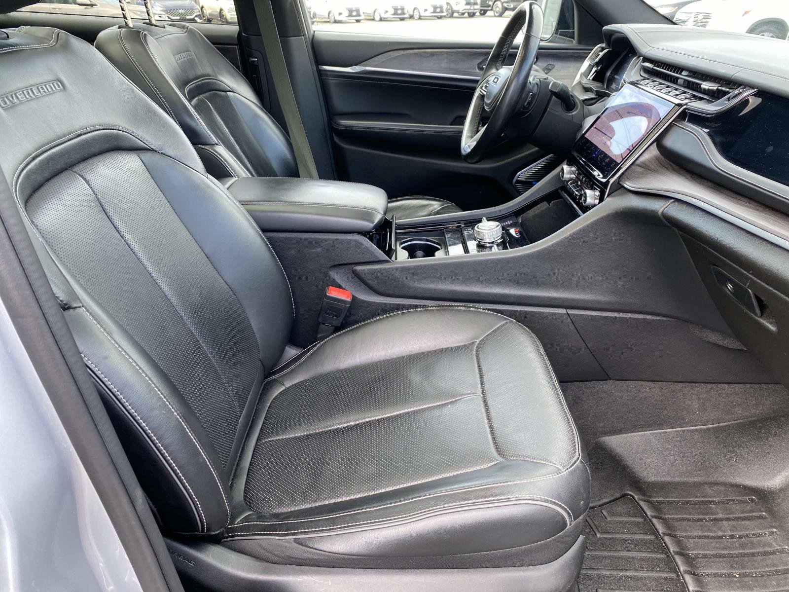 Used 2022 Jeep Grand Cherokee L Overland image 22