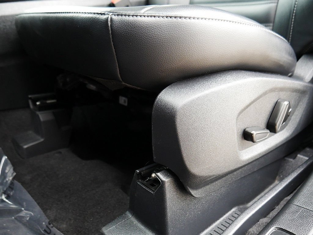 Used 2024 Ford Edge SEL w/ Convenience Package AWD/4WD image 13