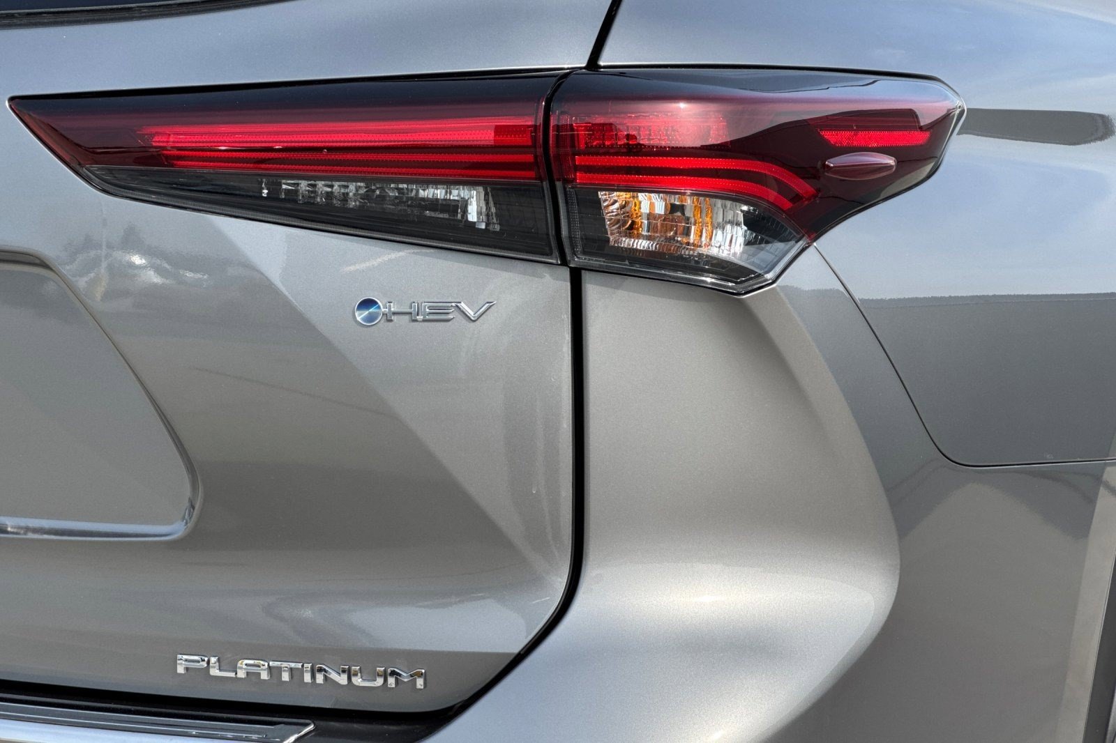 New 2026 Toyota Highlander Platinum AWD/4WD image 12