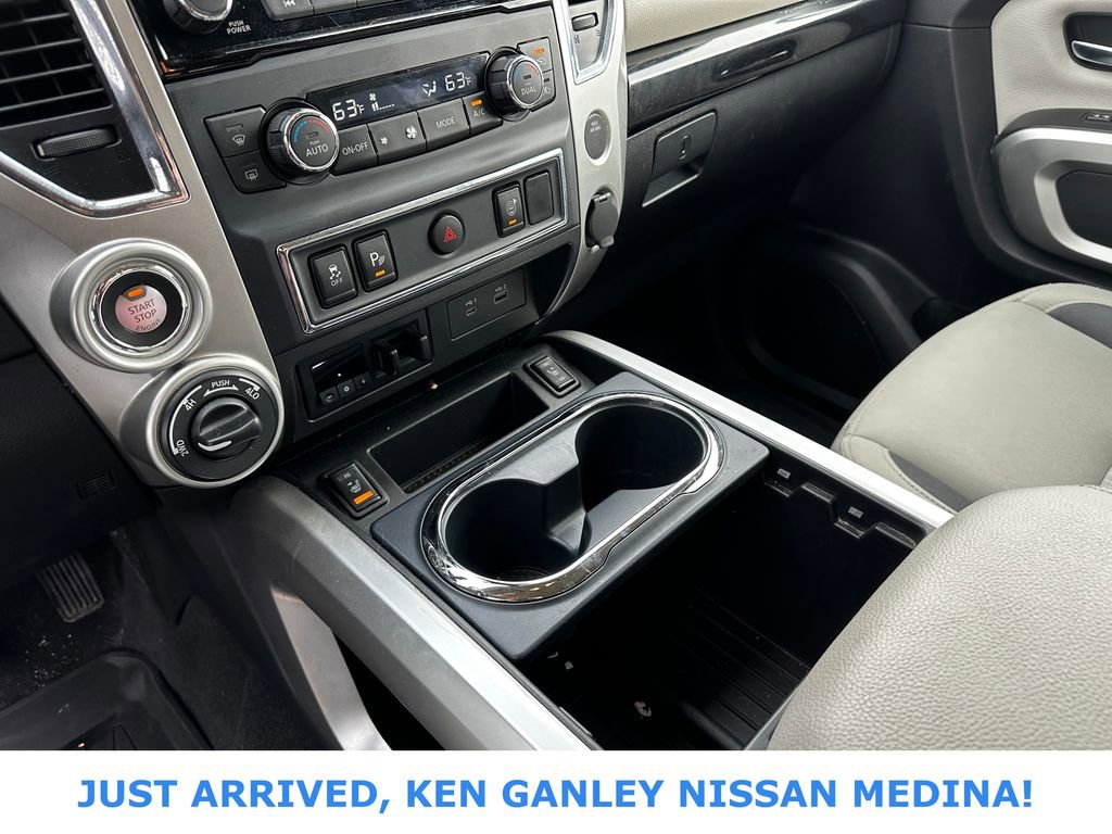 Certified 2024 Nissan Titan SV w/ SV Convenience Package image 10