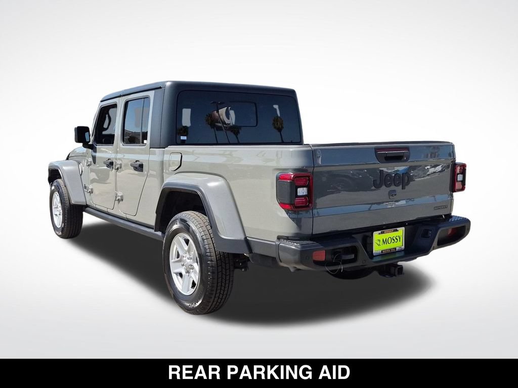 Used 2021 Jeep Gladiator Sport AWD/4WD image 7