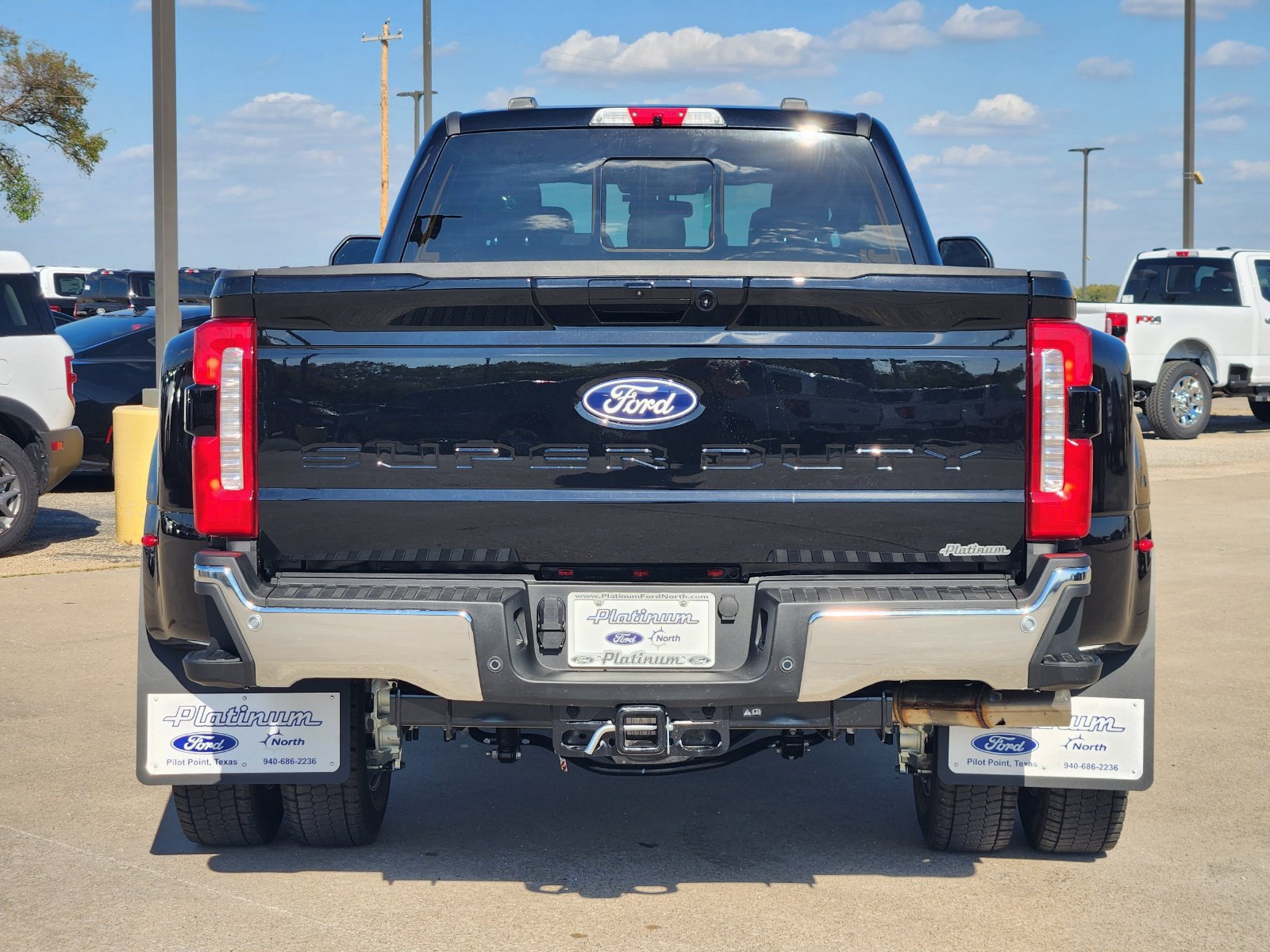 New 2027 Ford F450 Lariat w/ Lariat Premium Package AWD/4WD image 8